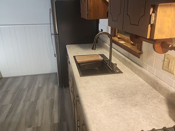 5th image of 3830 217th St