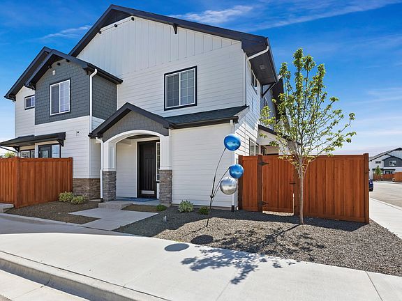 3rd image of 6222 S Gloriosa Ave #1