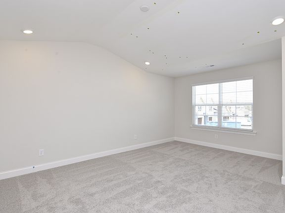 5th image of 5743 Cloverwood Dr Lot 89