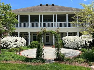 2042 Fransworth Dr, Nashville, TN 37205