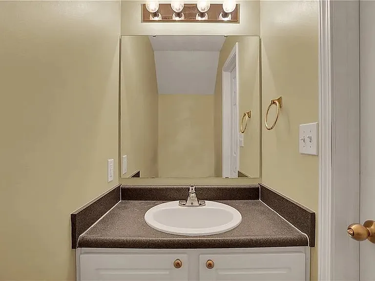 8081 Tasman Dr — Photo 15
