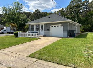 2276 Mount Hood Ln, Toms River, NJ