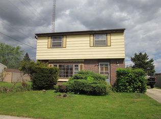 3255 Kennsington Square Rd, Sturtevant, WI 53177