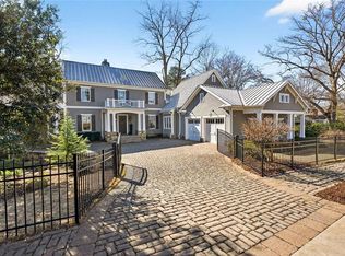 52 Woodstock Rd, Roswell, GA 30075