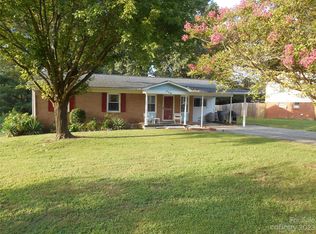 408 Hyde St, Kannapolis, NC 28083