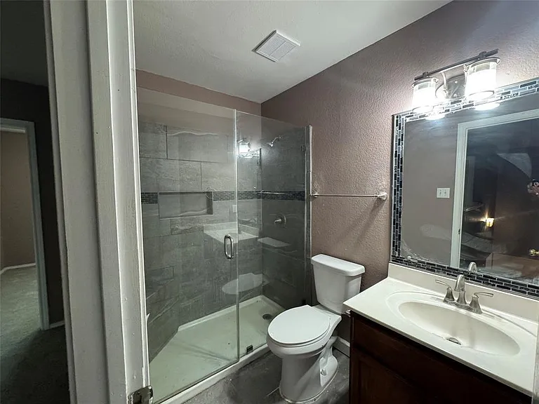 3200 Crownover St — Photo 14