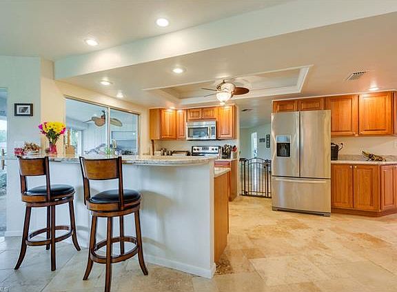 2nd image of 1362 Whiskey Creek Dr