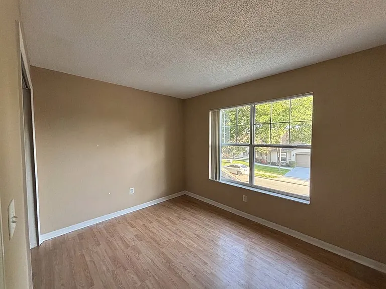 2487 Saint Augustine Blvd — Photo 12
