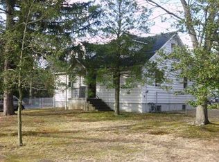 576 Old Stage Rd, East Brunswick, NJ 08816