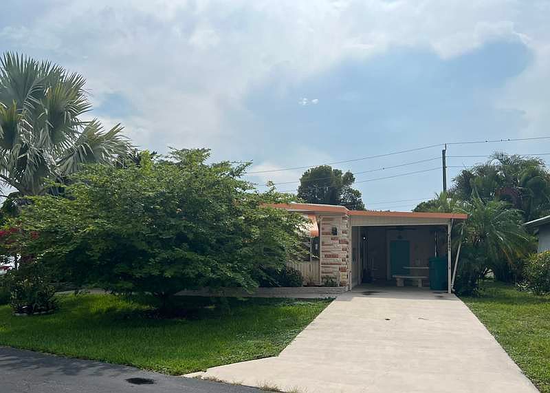 1st image of 8641 Crown Dr #264