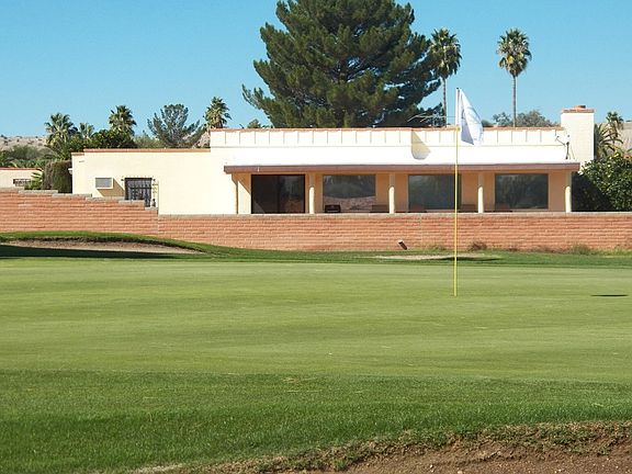 4th image of 177 E Paseo De Golf