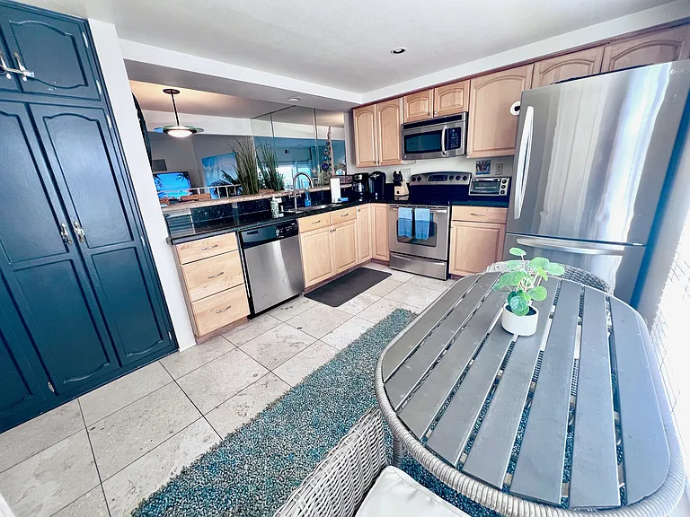 154 N Shore Dr — Photo 21