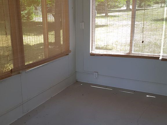 5th image of 171 Columbine Avenue #D