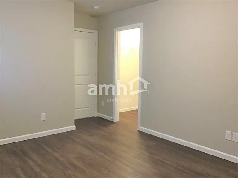 967 Riggs Dr — Photo 10