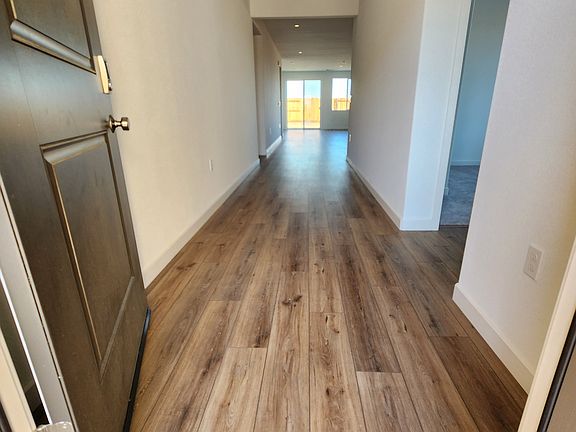2nd image of 3205 Bear Oak St