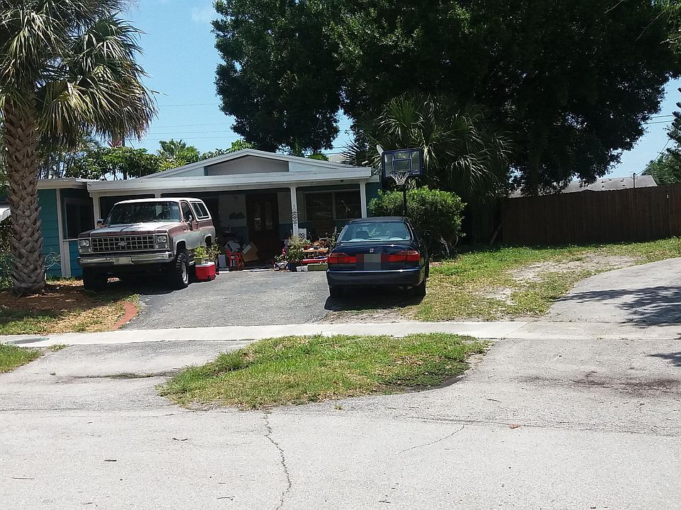 2nd image of 9336 Applecrest Dr