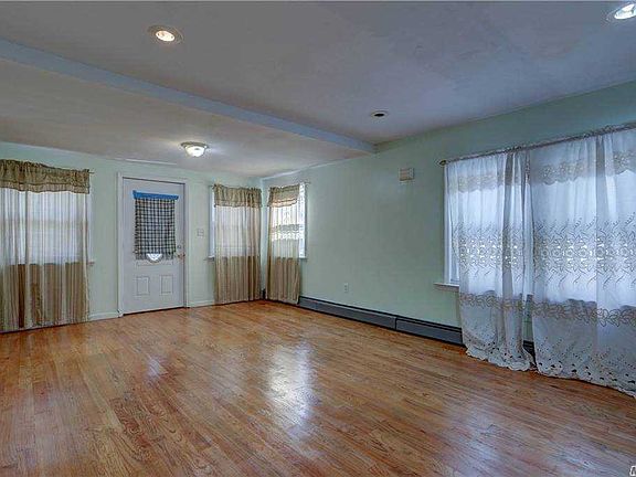 3rd image of 12642 149th St