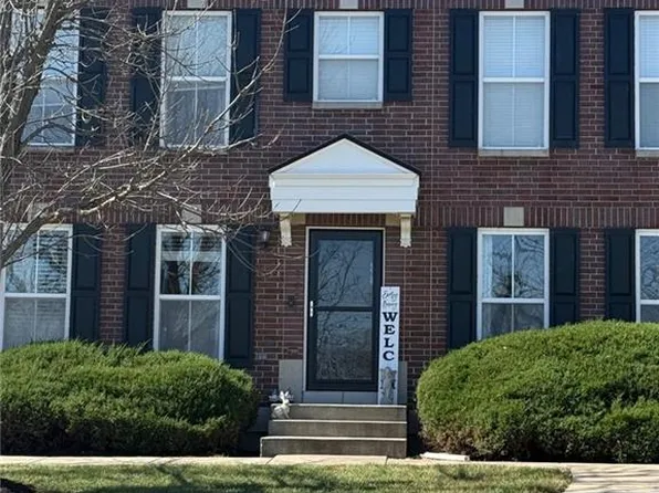 3474 SW Wysteria Ter, Lees Summit, MO 64082