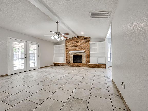 5th image of 701 Waterview Rd