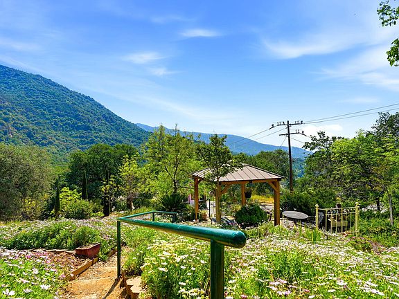 2nd image of 45241 Crest Lane