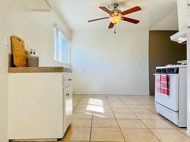 3444 W Olinda Ln #A8 — Photo 22