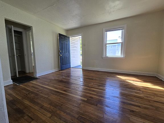 5th image of 516 Hunt Ave
