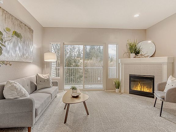 3rd image of 13810 SW Scholls Ferry Rd Unit 103