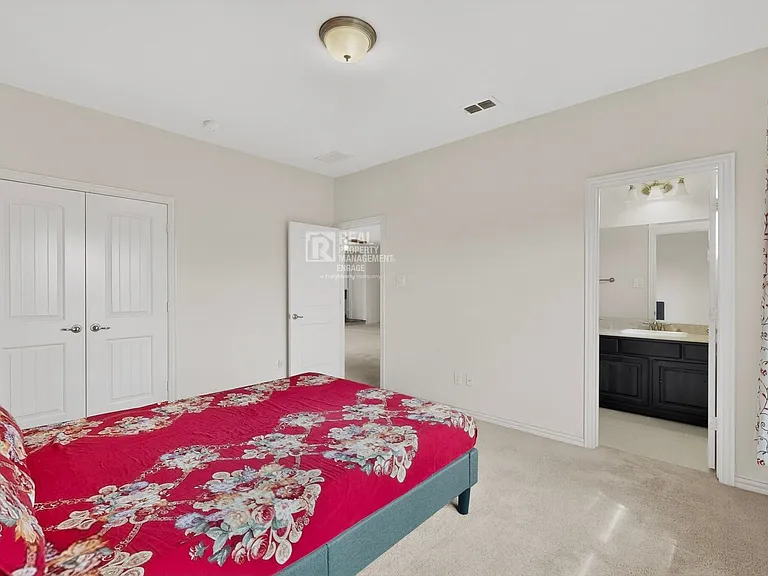 151 Darian Dr — Photo 26