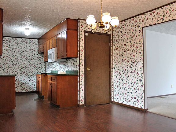 5th image of 136 Township Road 1273