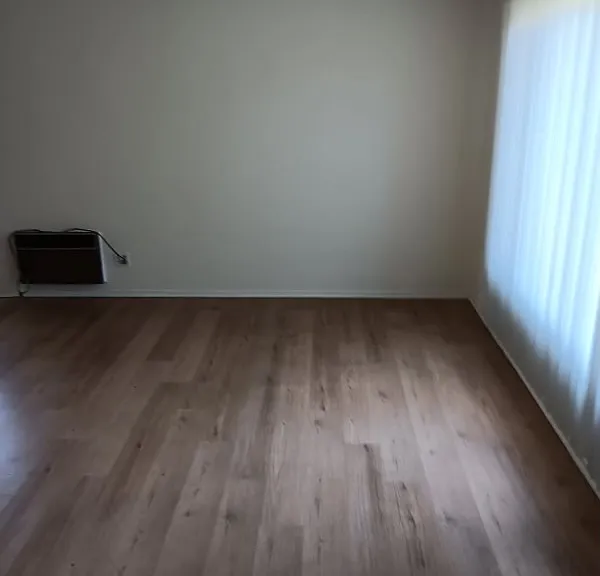 844 S Marengo Ave #4 — Photo 5