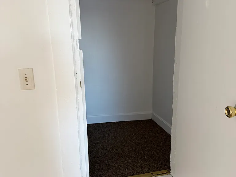 Closet 1