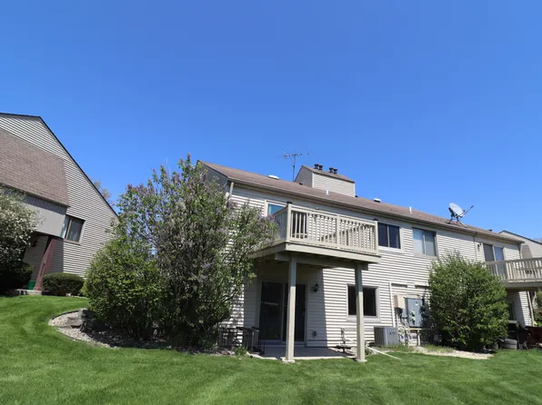 963 Millpond Rd, Valparaiso, IN 46385