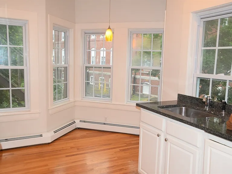 31 Prospect St #3 — Photo 7