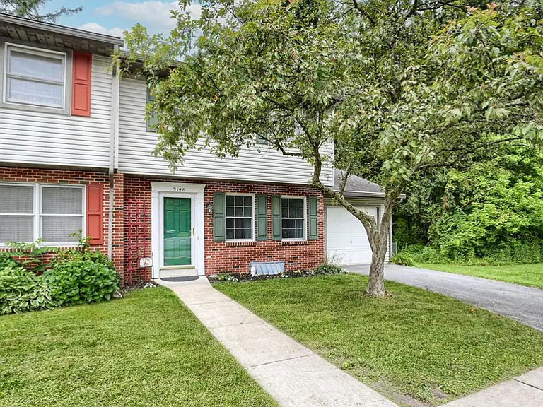 9148 Joyce Ln #9148 — Photo 3