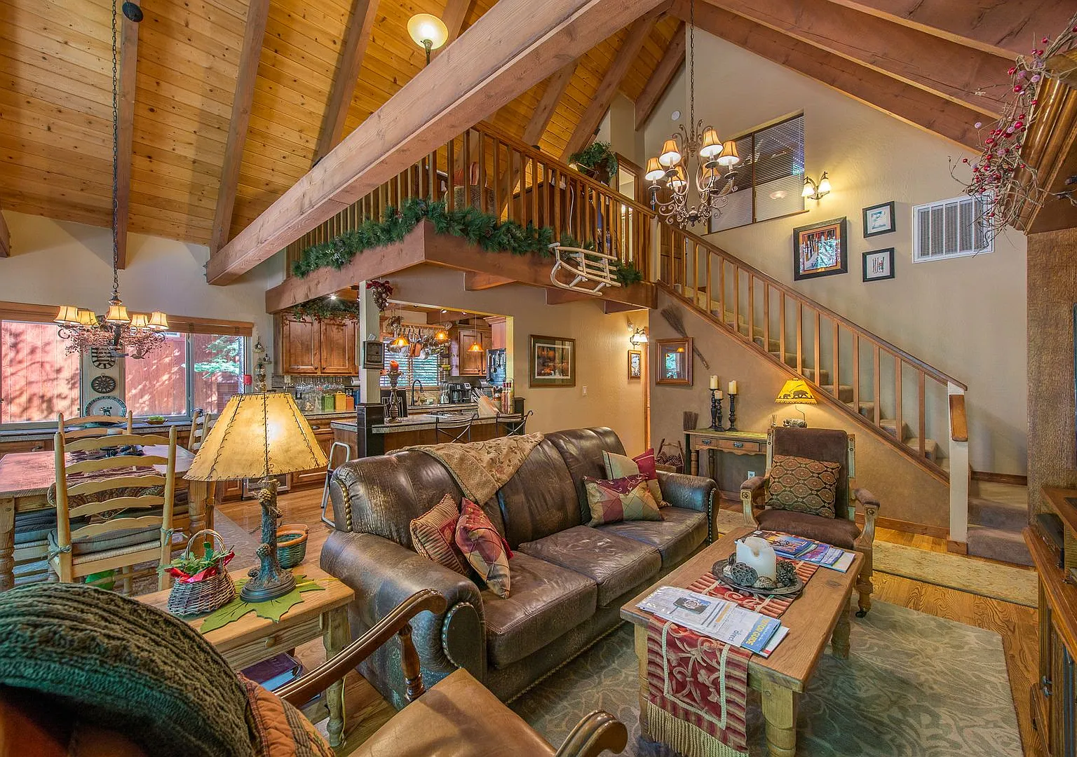 Winter Retreat in Tahoe Donner — Photo 4