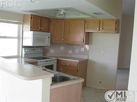 2nd image of 1829 SW 51st Ter