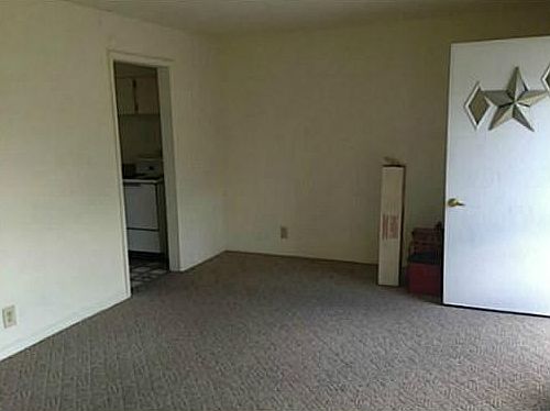 5th image of 501-503 Linwood Dr