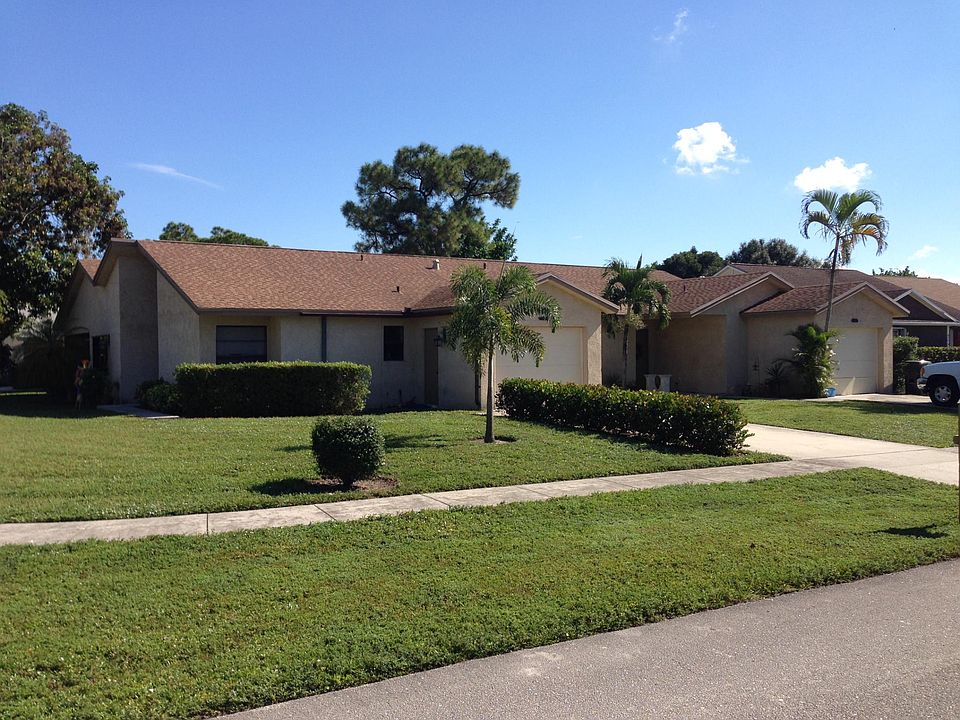 View looking down street from the corner of Peppertree Ct and Guilford Way