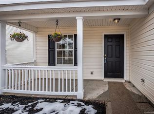 8949 Gerald Dr, Charlotte, NC 28217