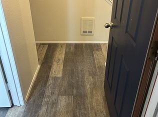 23 S 338th Pl APT C, Federal Way, WA 98003