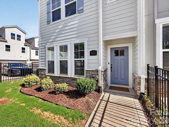 2nd image of 3125 Ada Mill Aly