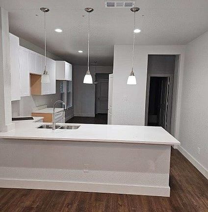 4th image of 2633 Macon St