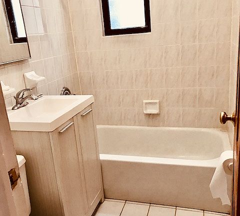 5th image of 25-70 42nd St #1R