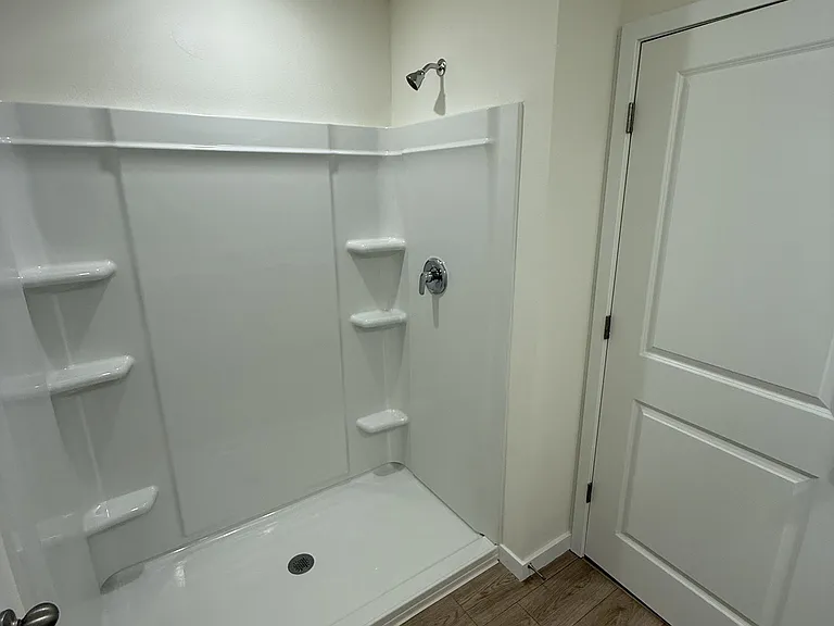 588 Preston Cove Dr — Photo 10