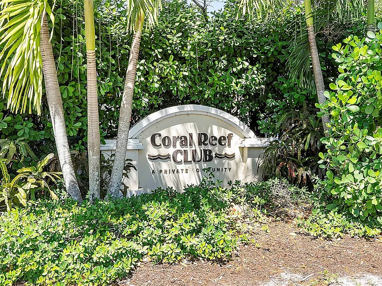 9914 NW 56th Pl — Photo 30