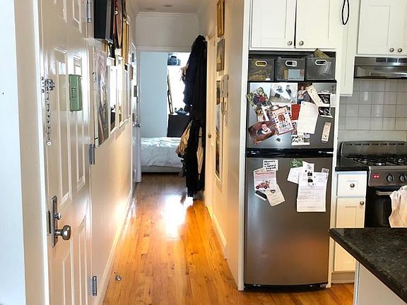 3rd image of 86 Guernsey St APT 2R