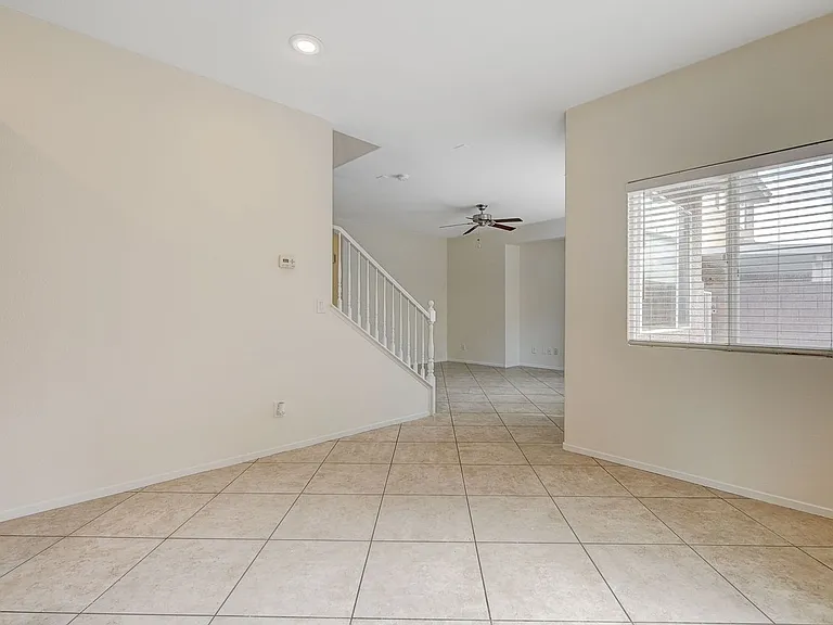 10299 Caverns Mouth Dr — Photo 10