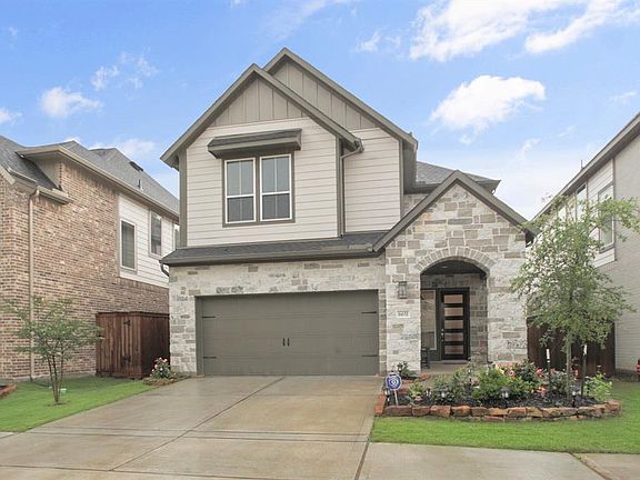 3rd image of 6651 Jasper Valley Circle