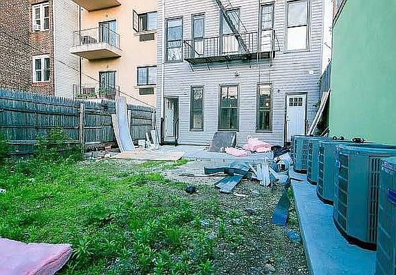 4th image of 219 Troutman St APT 1L