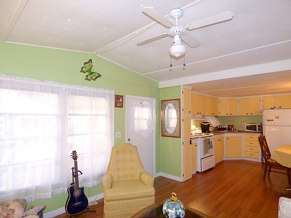 5th image of 7400 46th Ave N Lot 237